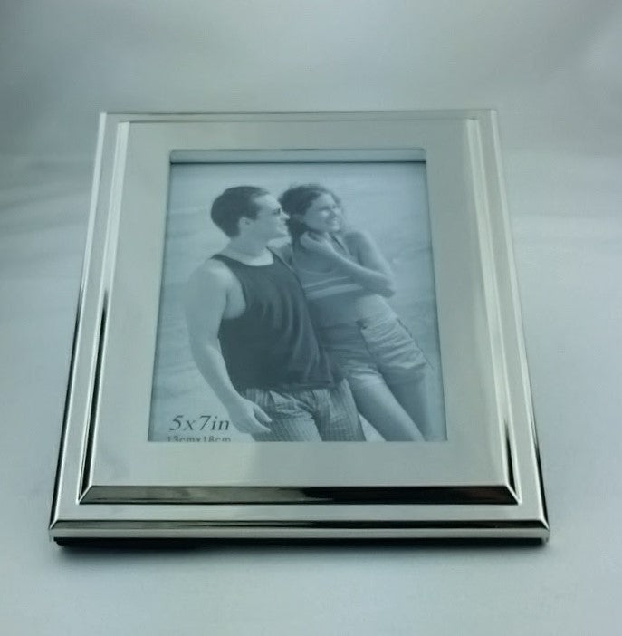 Stepped frame 5 x 7"
