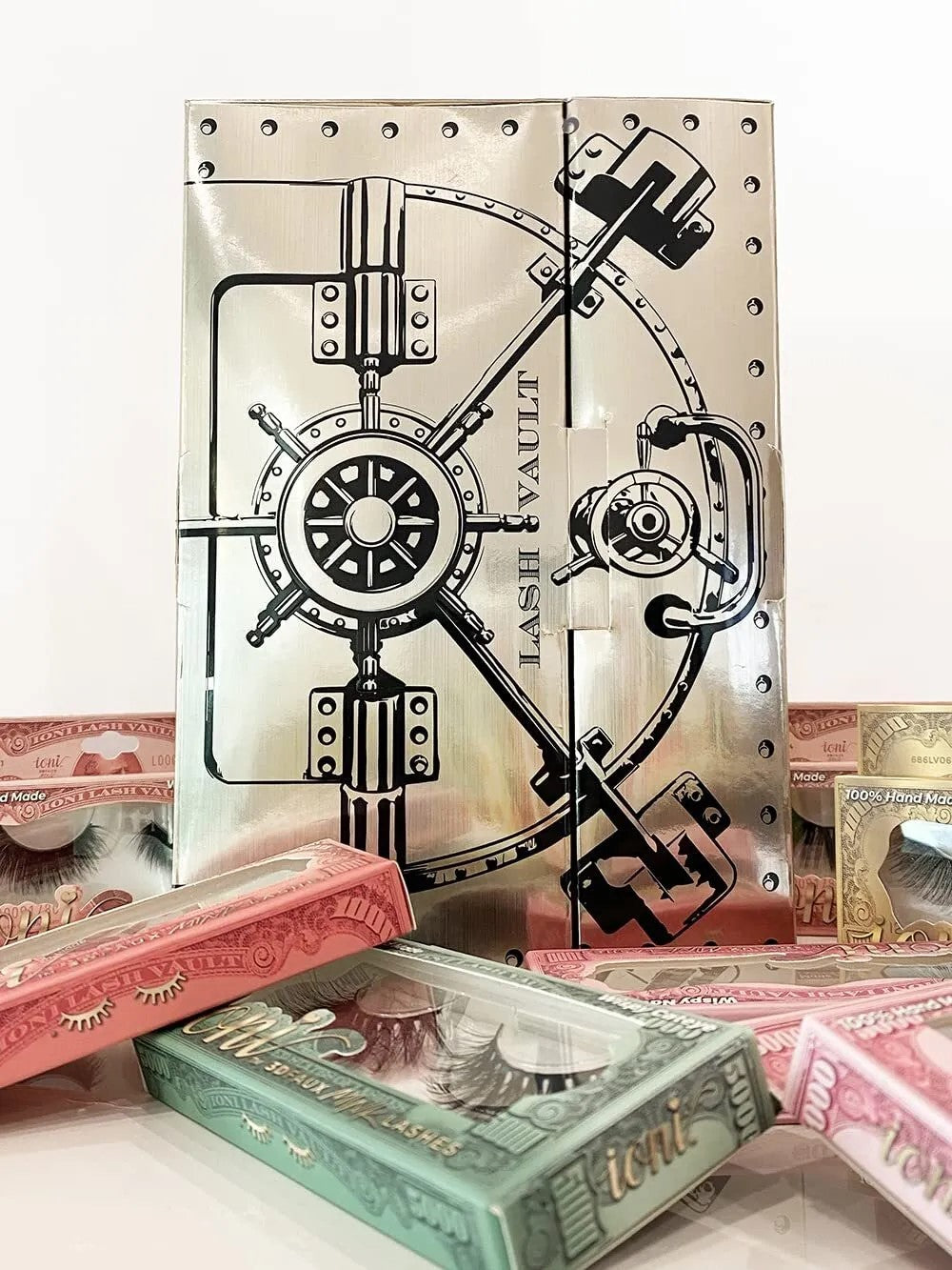 IONI Collector's Premium Edition 3D Faux Mink Lash Vault Loot (16 Pack)