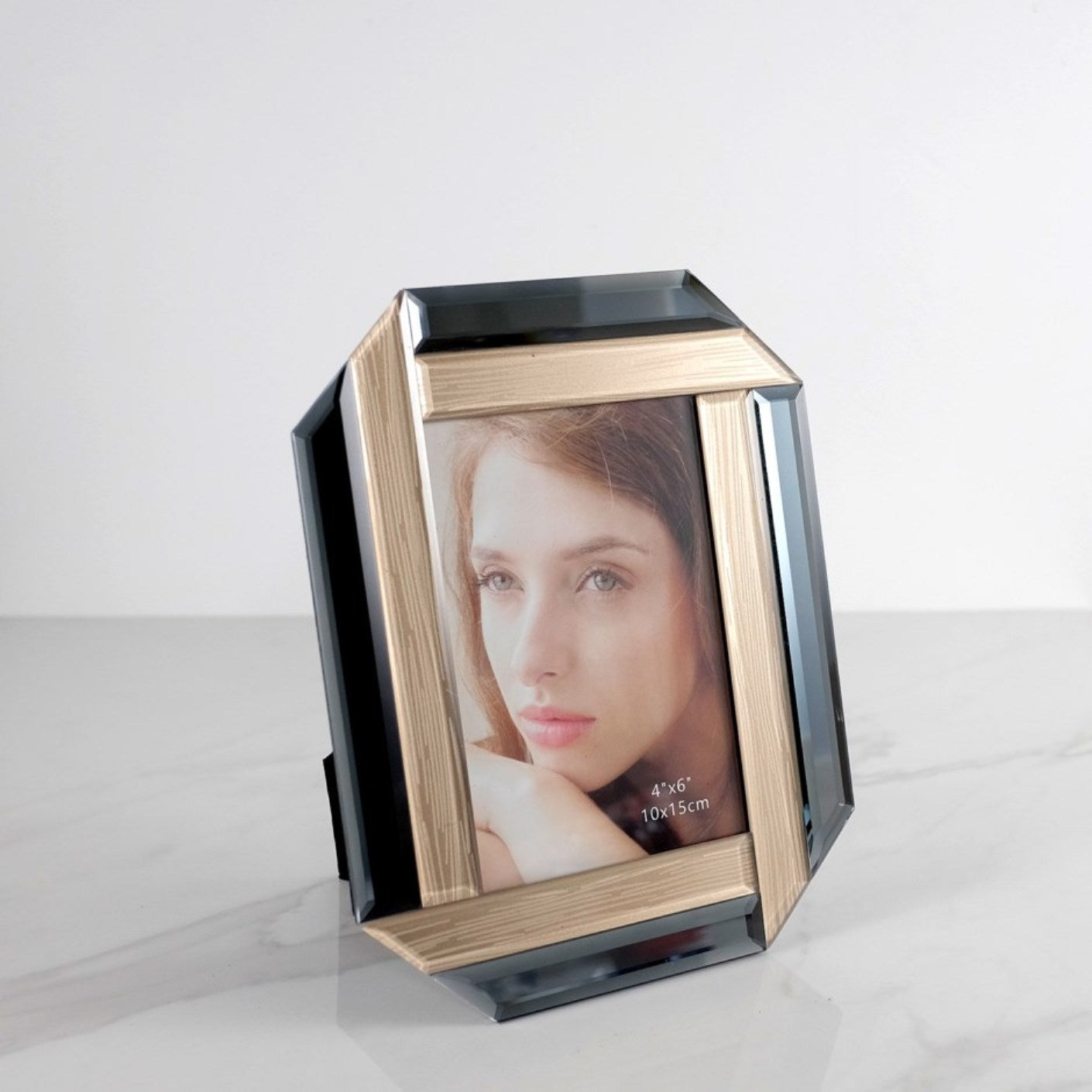 Grey Mirrored Photo Frame with Gold Inlay 4 x 6"