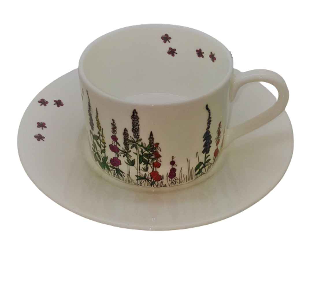 Roy Kirkham TEACUP & SAUCER-COTTAGE GARDEN  Bone China Made in England Set of 2